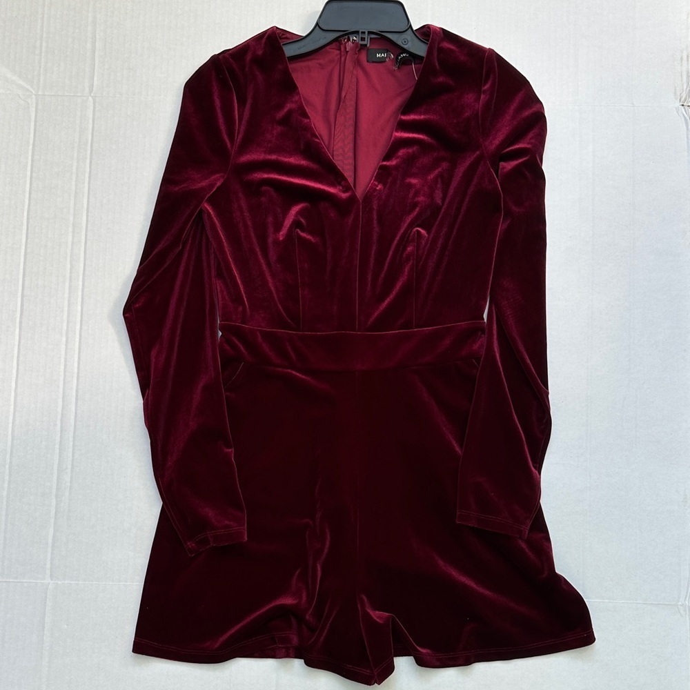 New Guess by Marciano Burgundy Long Sleeve jumpsuit Sz S - Picture 2 of 5